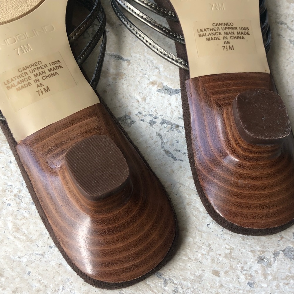 NEW Bandolino Leather Sandals with Embellishment Size 7.5 - Picture 10 of 11